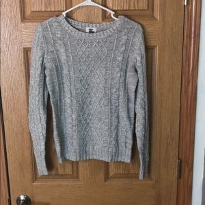 Gray Old Navy Sweater